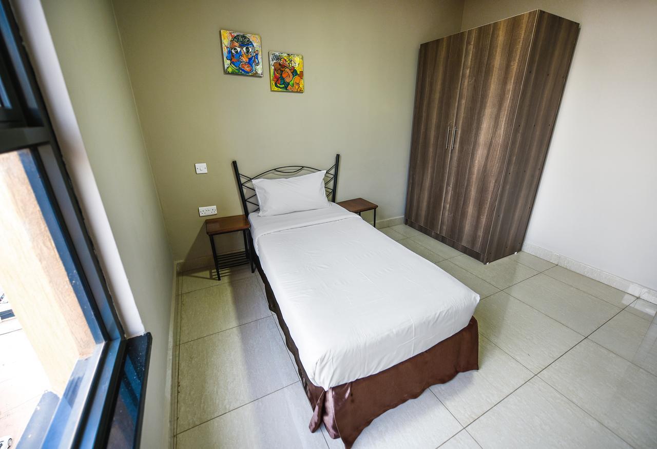 Kampala Boulevard Suites Exterior foto